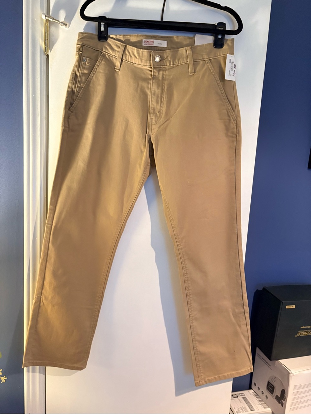 Levi's Tan Chino Pants 33x30 NWT
